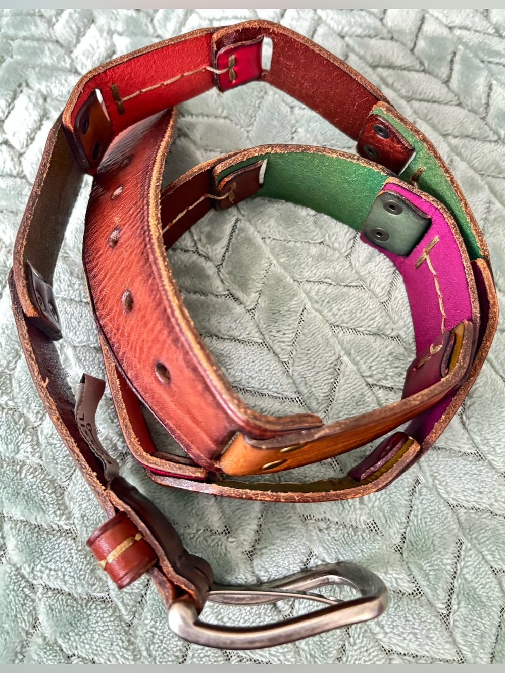 FOSSIL MULTI COLORED LEATHER BELT, size L